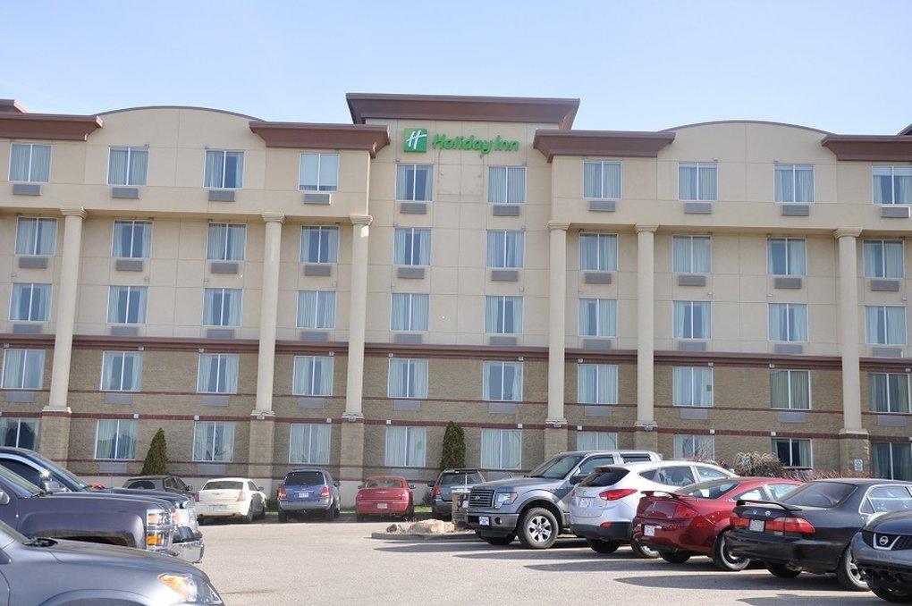 Clarion Hotel & Conference Centre Sherwood Park Exterior photo