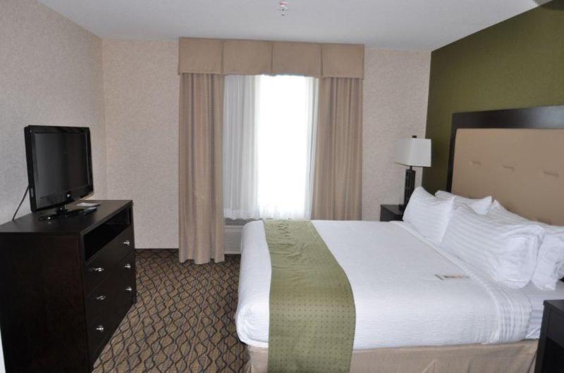 Clarion Hotel & Conference Centre Sherwood Park Exterior photo